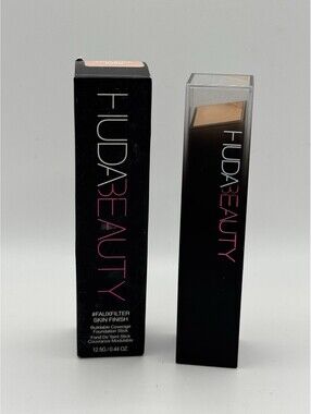 Huda Beauty Skin Finish Buildable Coverage Foundation Stick APPLE PIE 255B READ